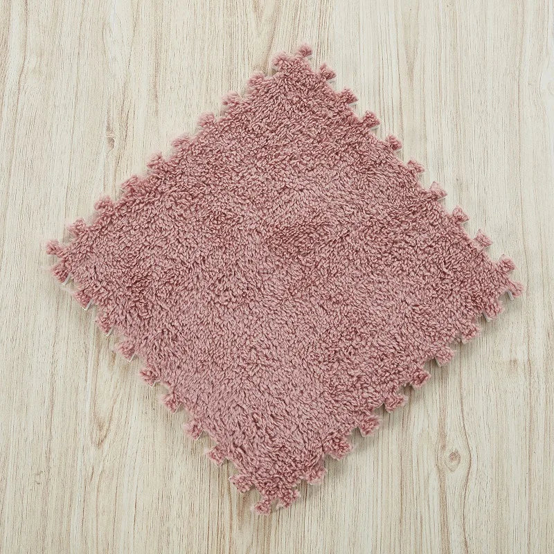 Plush Interlocking Floor Mat Tiles – Set of 10 (30x30cm)