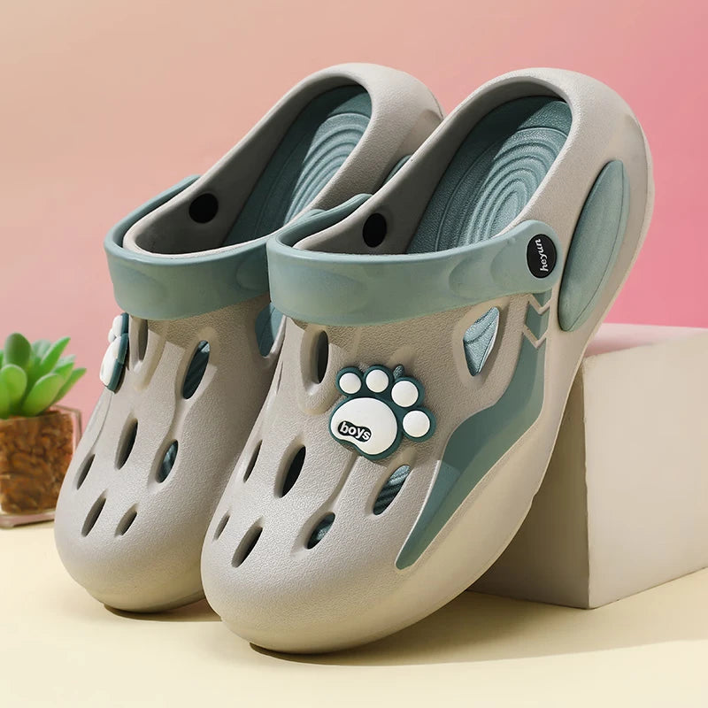Women’s Comfortable EVA Closed Toe Garden Clogs