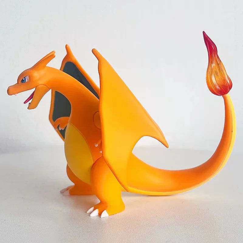 10CM Pokémon Charizard PVC Action Figure