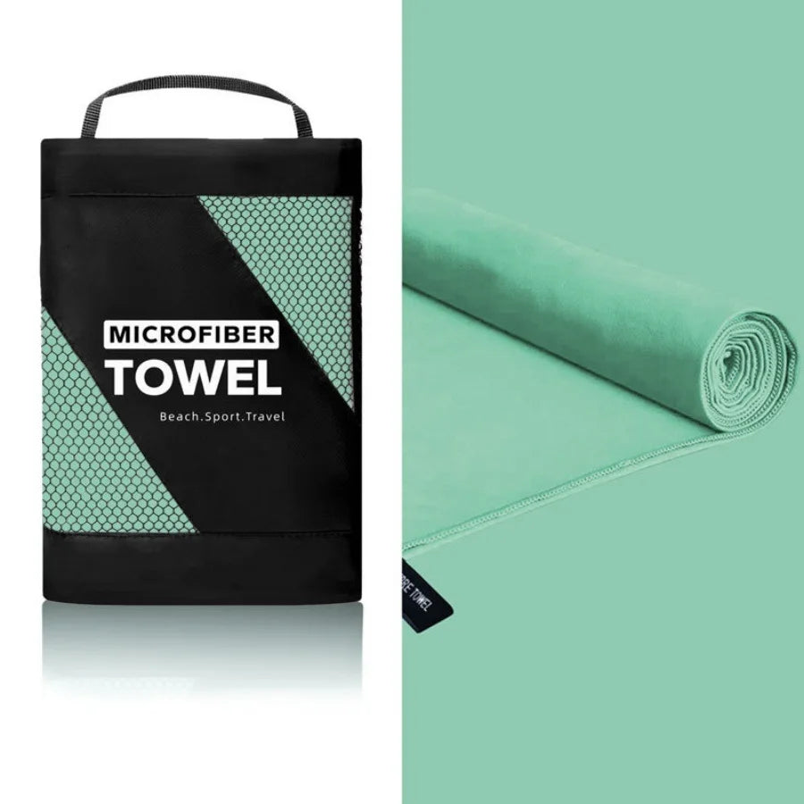 Microfiber Sports Towel with Carry Case – Quick Dry for Beach, Gym & Travel