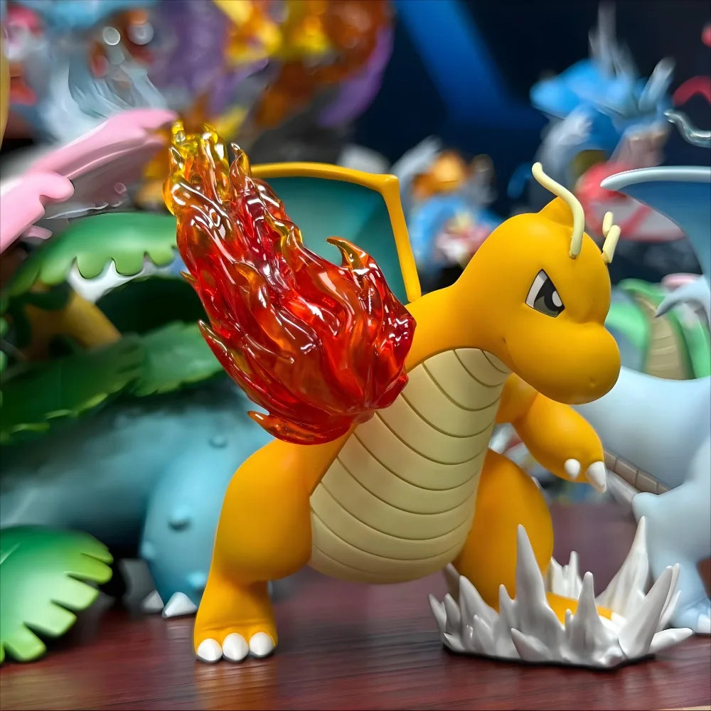 10CM Pokémon Dragonite Fire Punch PVC Action Figure