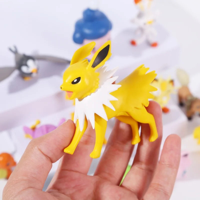5 to 10CM Pokémon Charmander Pikachu Arceus Figure Collection
