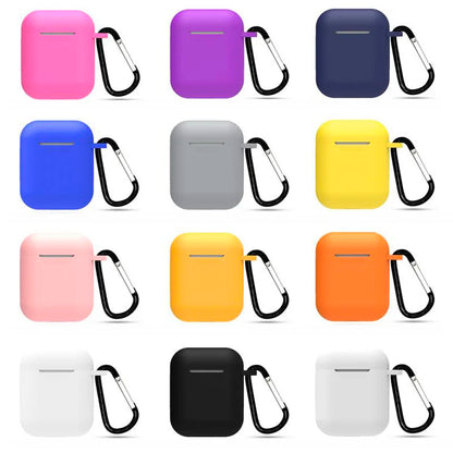 Silicone AirPods Case with Carabiner Clip – Shockproof Cover