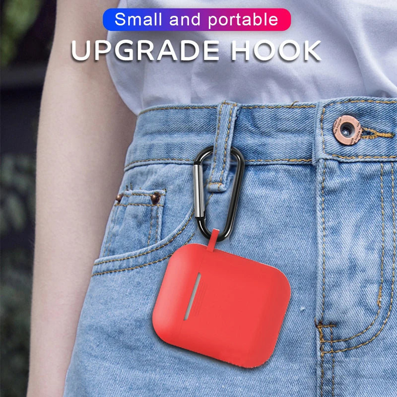 Silicone AirPods Case with Carabiner Clip – Shockproof Cover