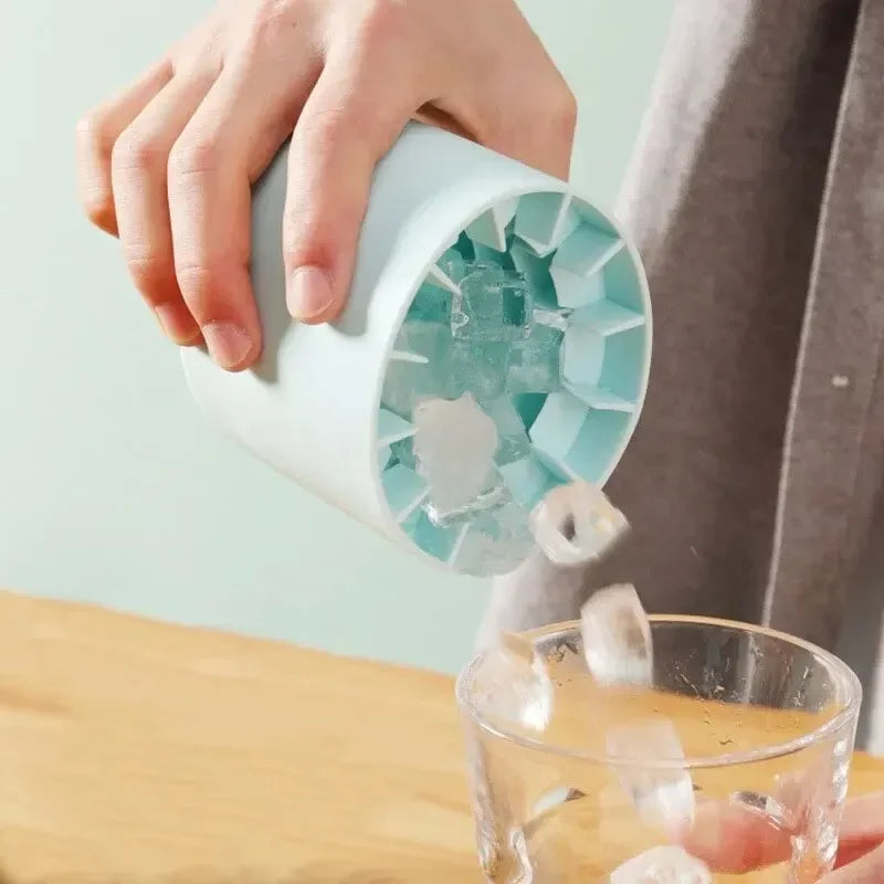 Silicone Ice Cube Mold Round Cylinder with Ice Bucket