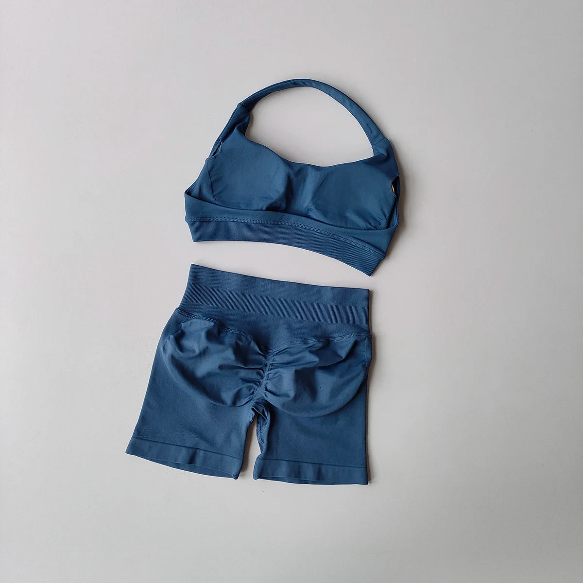 Women's Seamless Yoga Set – Halter Sports Bra & Matching Shorts