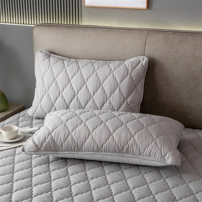 Waterproof Quilted Pillowcase – Breathable, Kid & Pet Friendly, 6 Colors
