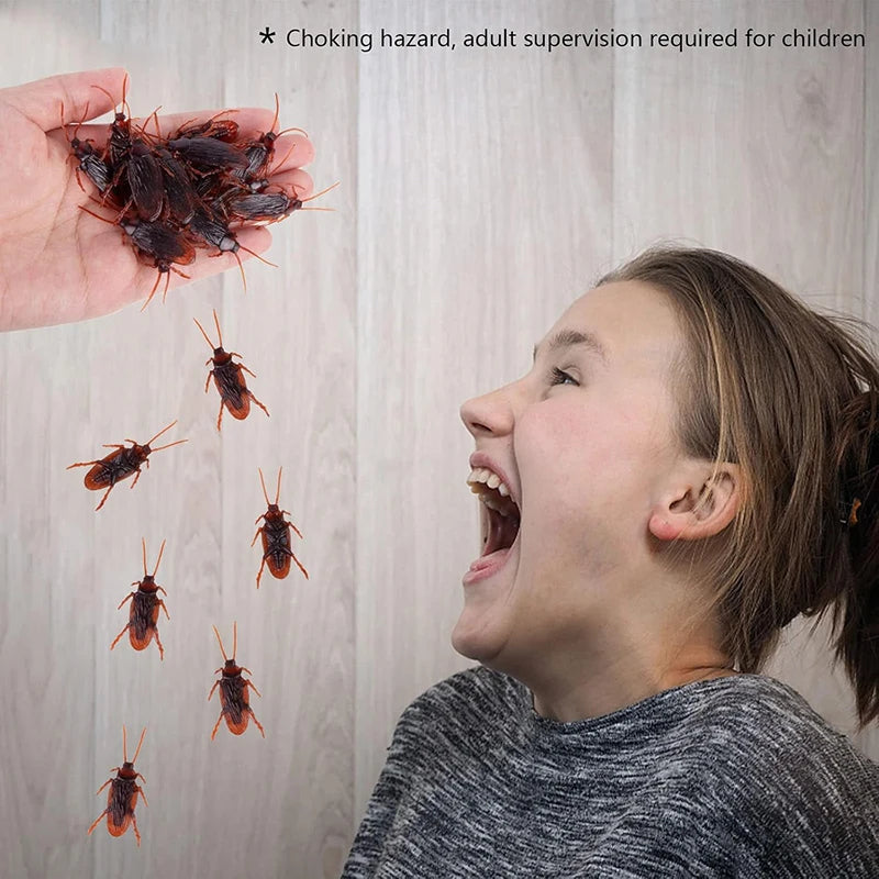 Realistic Fake Bug Prank Toys – Spiders, Cockroaches & More