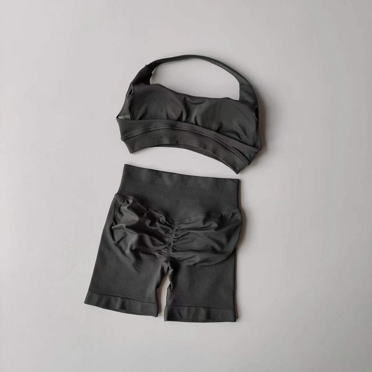Women's Seamless Yoga Set – Halter Sports Bra & Matching Shorts