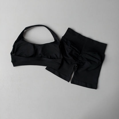 Women's Seamless Yoga Set – Halter Sports Bra & Matching Shorts