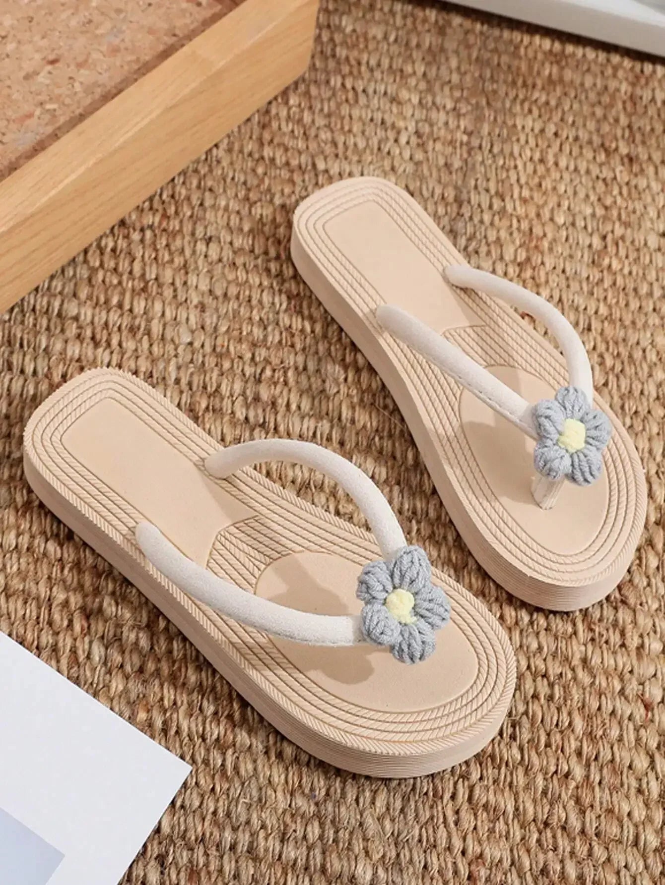 Women's Flower Thong Flip Flops Flat Open Toe Beach Sandals