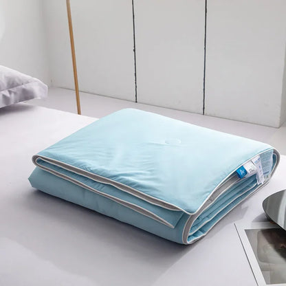 Ice Silk Cooling Comforter – Lightweight Summer Blanket