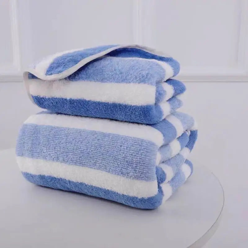 Coral Fleece Bath Towel – Thick, Quick-Dry & Absorbent