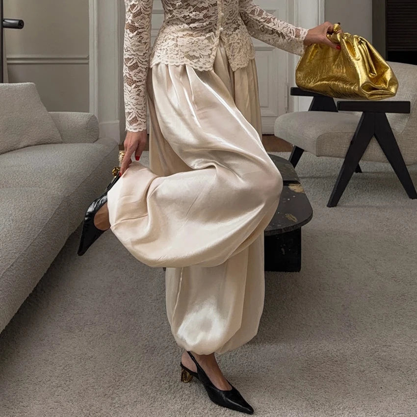Elegant Pleated Bloomers Trousers – Loose Crepe Pants