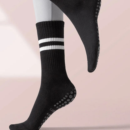 4 Pairs Women's Non Slip Pilates Yoga Grip Socks
