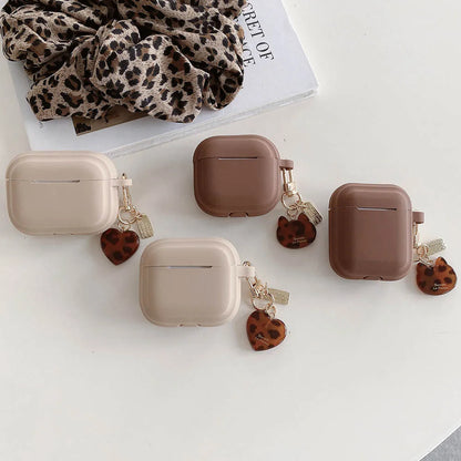 Silicone AirPods Case with Cute Cat Heart Keychain