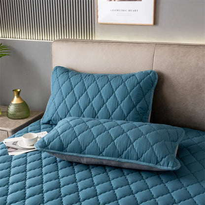 Waterproof Quilted Pillowcase – Breathable, Kid & Pet Friendly, 6 Colors