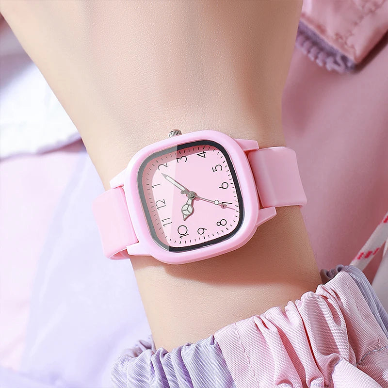Women's Silicone Band Quartz Watch Set – Casual Style
