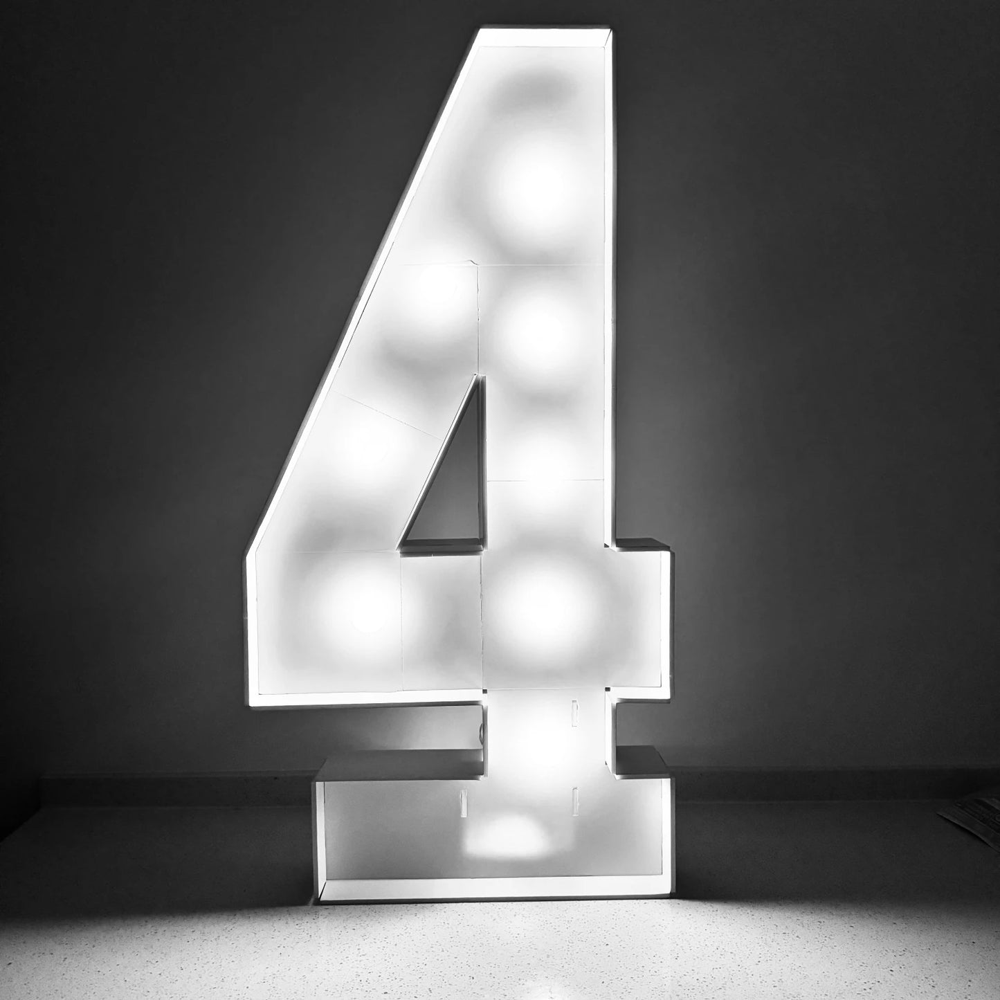 Light-Up Marquee Number 0-9 | 28.7" LED Party Decoration