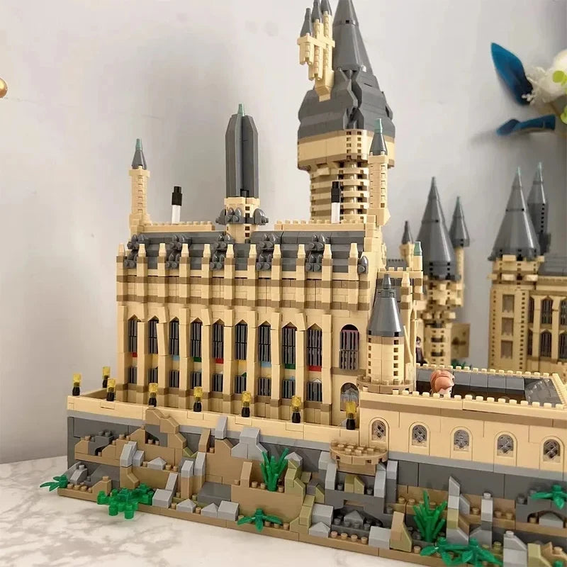 Medieval Magic Castle Micro Brick Building Set – 6369pcs with 4 Figures