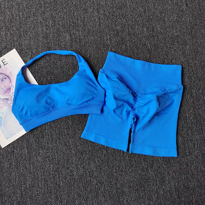 Women's Seamless Yoga Set – Halter Sports Bra & Matching Shorts