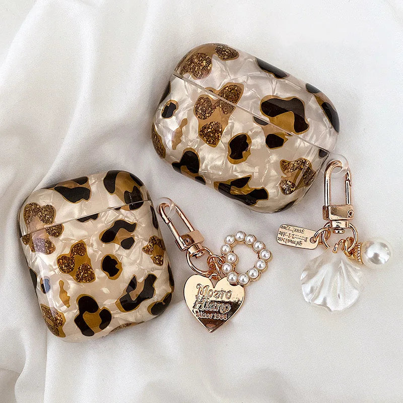 Leopard Print AirPods Case with Pearl Chain – Glossy Protective Cover for AirPods 1/2/3 & Pro