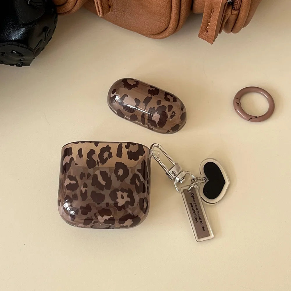 Leopard Print AirPods Case with Keychain – Soft Silicone Cover
