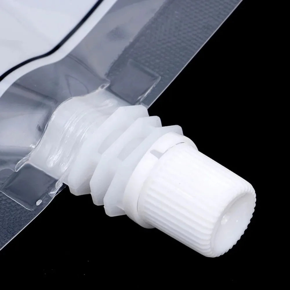 Halloween Blood Bag Drink Pouches – Vampire Cosplay Props (10pcs)