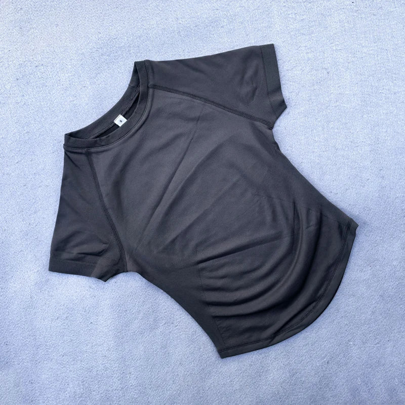 Women's Yoga Crop Top – Seamless Activewear Shirt