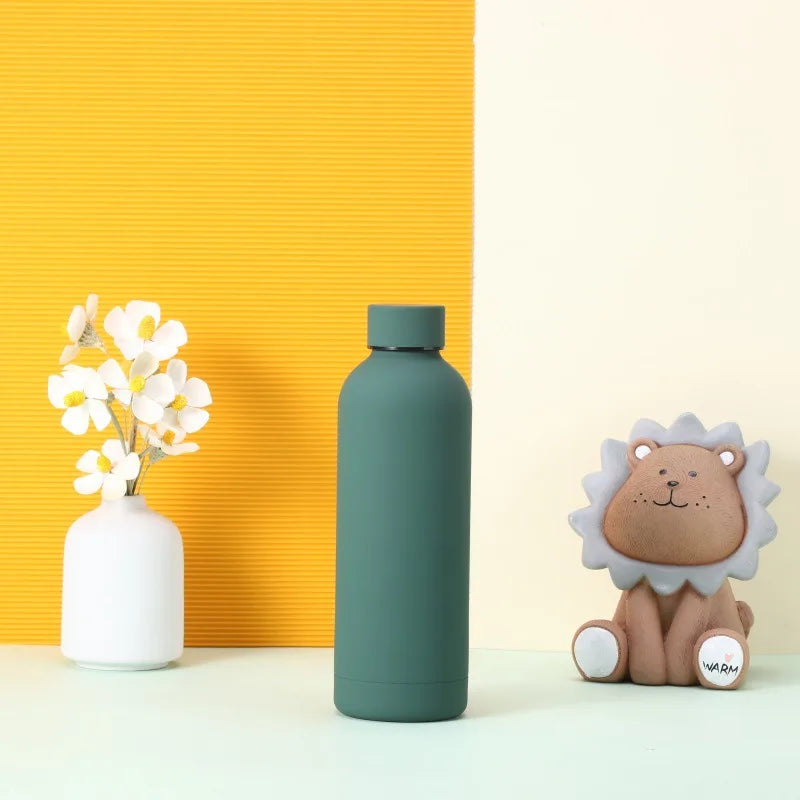 Stainless Steel Vacuum Water Bottle – Insulated Sports Flask for Outdoor & Travel