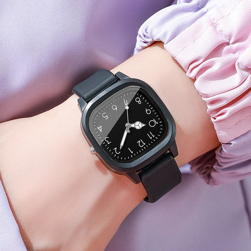 Women's Silicone Band Quartz Watch Set – Casual Style