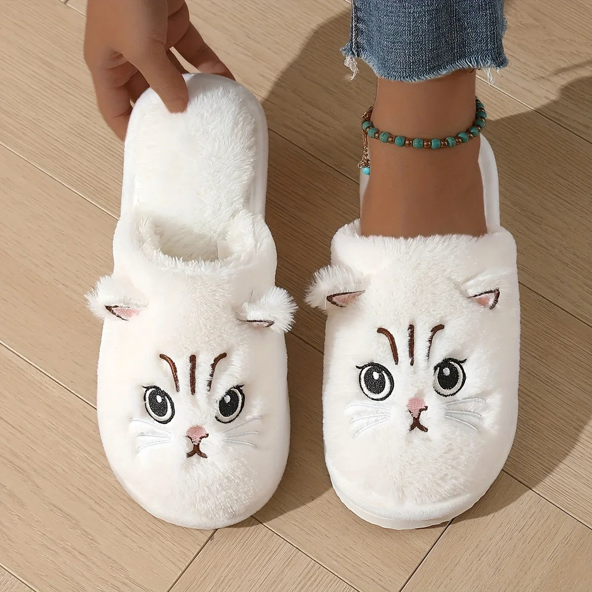 Women's Plush Cat Slippers – Cozy Non-Slip Indoor House Shoes