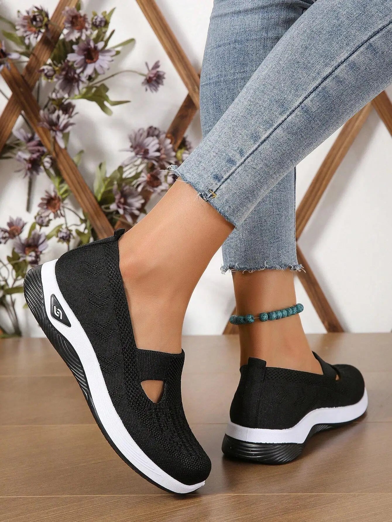 Women's Breathable Slip-On Sneakers – Lightweight Casual Walking Shoes
