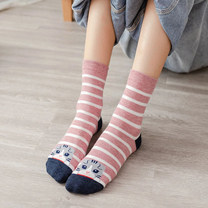 5 Pairs Cute Cat Pattern Women’s Crew Socks