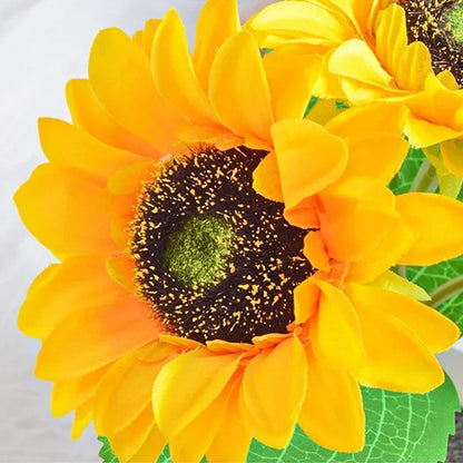Sunflower LED Night Light – Rechargeable Bedside Decor Lamp