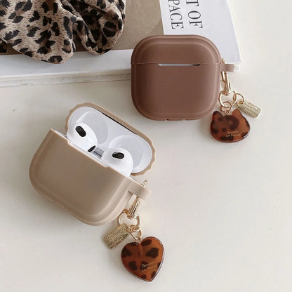 Silicone AirPods Case with Cute Cat Heart Keychain