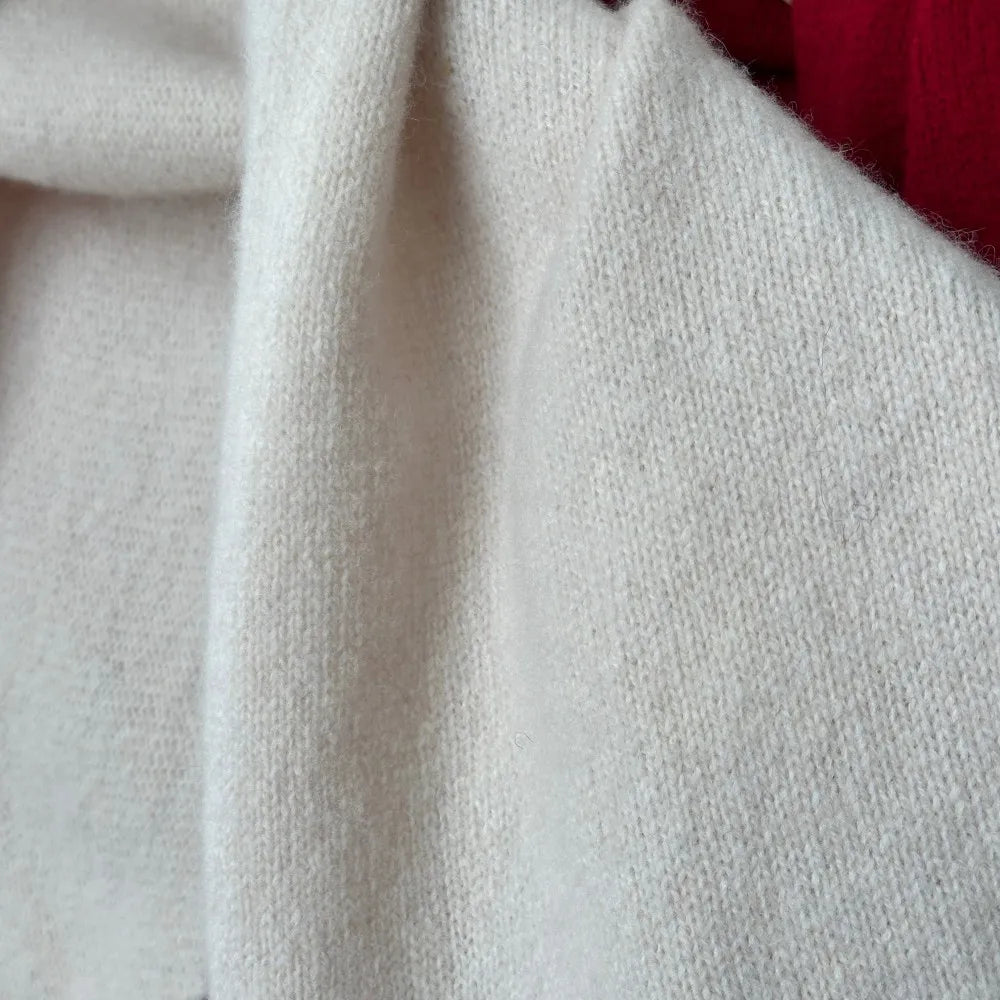 100% Wool Triangle Scarf for Women – Warm Knit Shawl & Pashmina Wrap