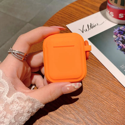 Liquid Silicone AirPods Case with Carabiner Ring – Fits AirPods 1/2/3/Pro/Pro 2/Pro 3/4