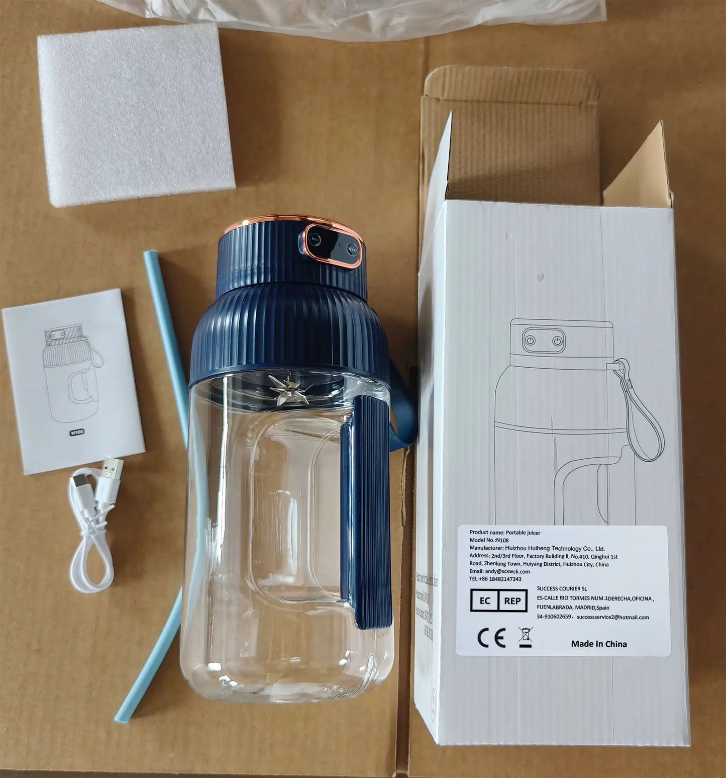 Portable Electric Blender Bottle – Large Capacity Smoothie Maker