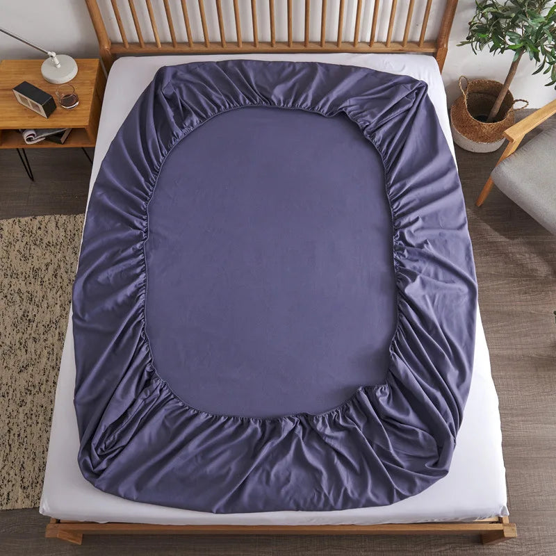 Fitted Sheet with Elastic Bands – Non-Slip Mattress Cover