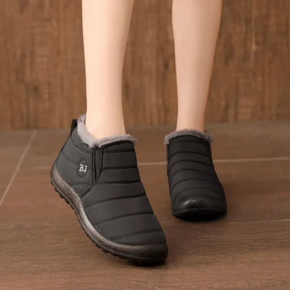 Women's Waterproof Snow Boots – Warm Fur-Lined, Non-Slip