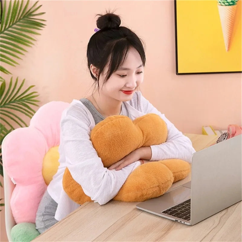 Flower Shaped Plush Cushion – Cute Stuffed Pillow for Bedroom Decor