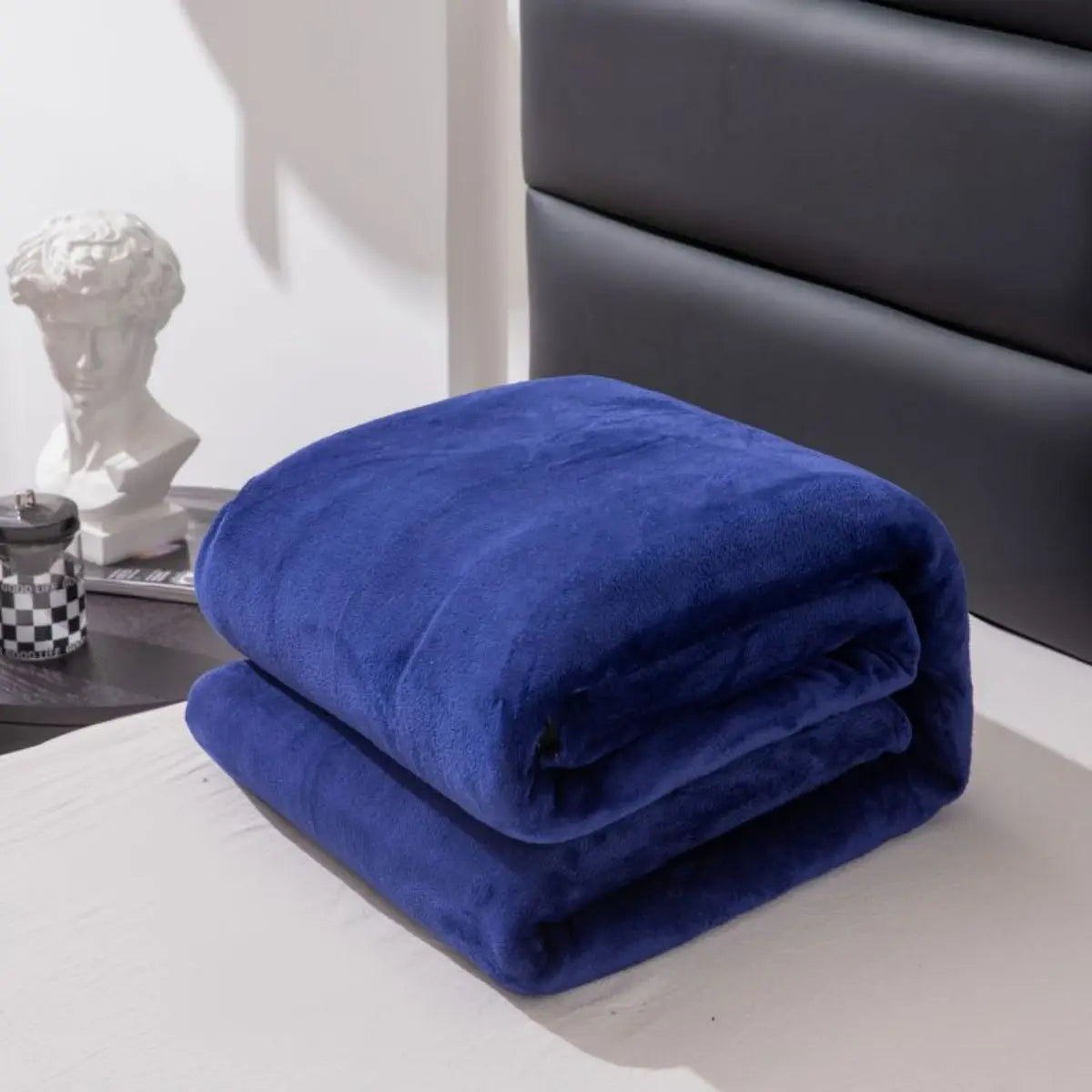 Plush Fleece Blanket – Thick Soft Solid Color, 13 Colors & 6 Sizes