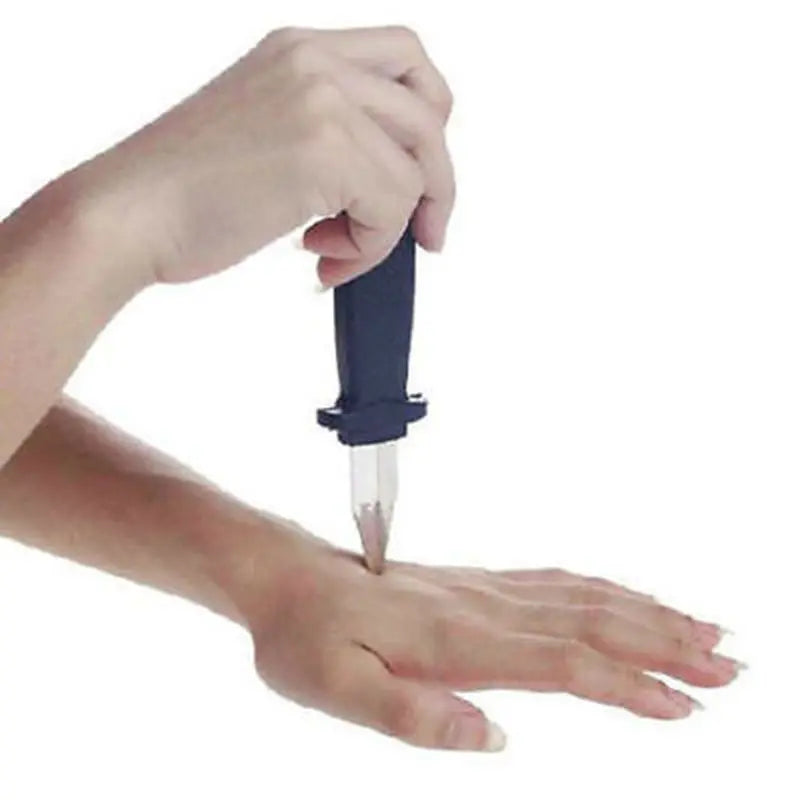 Fake Retractable Knife Prank Toy – Halloween Magic Prop for Kids