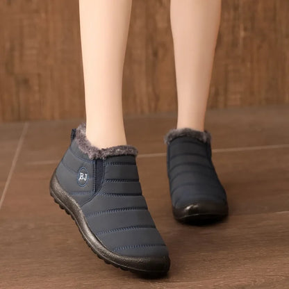 Women's Waterproof Snow Boots – Warm Fur-Lined, Non-Slip