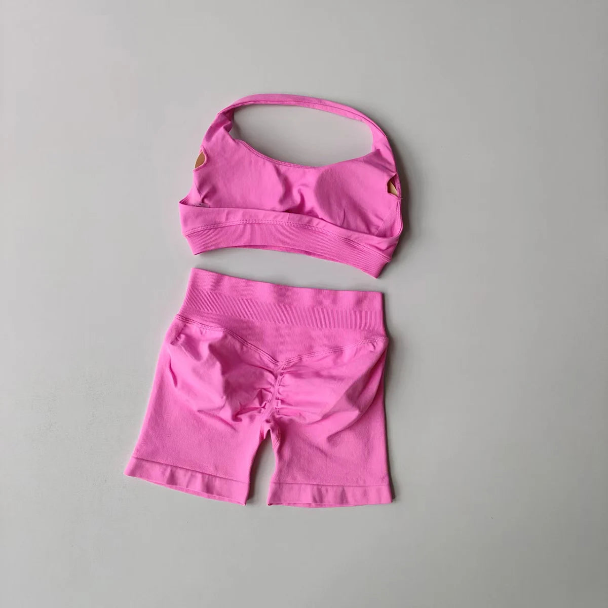 Women's Seamless Yoga Set – Halter Sports Bra & Matching Shorts