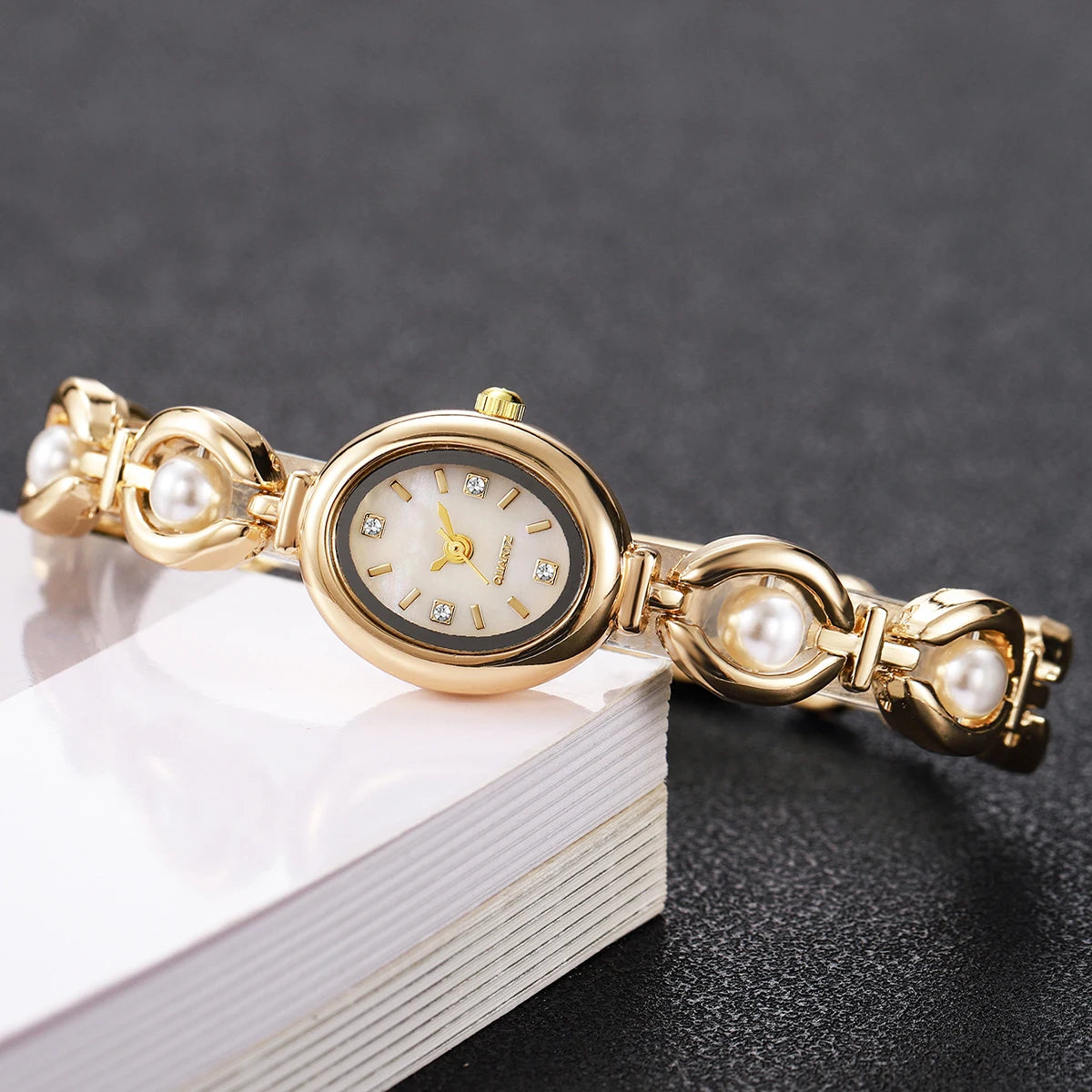Pearl Bracelet Watch for Women – Elegant Quartz Wristwatch