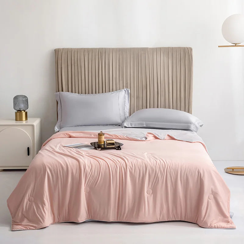 Ice Silk Cooling Comforter – Lightweight Summer Blanket