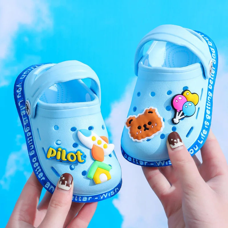 Kids Cartoon Clog Sandals – Cute Bear & Balloon Design