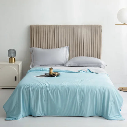 Ice Silk Cooling Comforter – Lightweight Summer Blanket